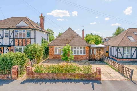 Wolsey Drive, Walton