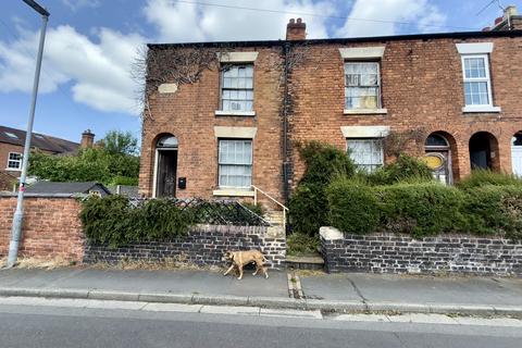1 Hillfield Place, Nantwich, Cheshire... 2 bed end of terrace house for sale
