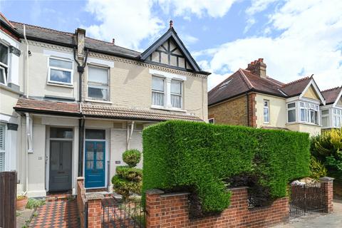 Hounslow Road, Twickenham 4 bed end of terrace house for sale