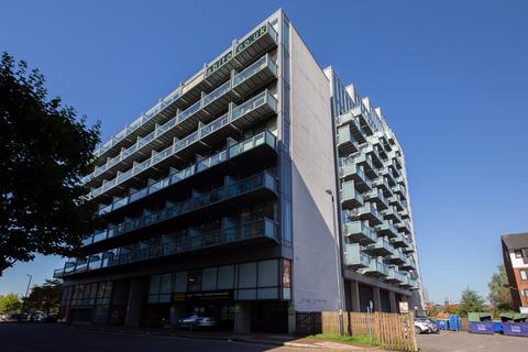 Clippers Quay, Salford M50 1 bed flat for sale