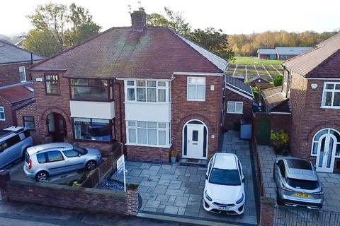 Hamilton Road, Windle 3 bed semi