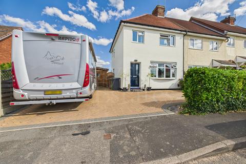 Tudor Road, Bewdley, DY12 2BW 3 bed semi