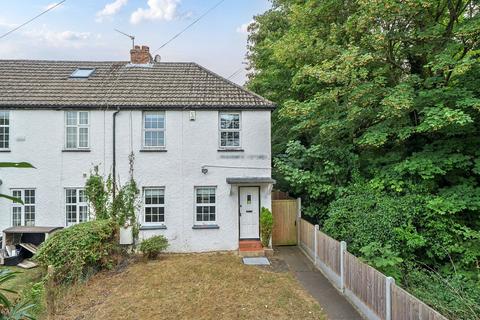 Leaves Green Road, Keston, BR2 2 bed end of terrace house for sale