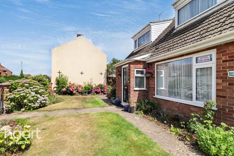 The Street, Norwich 3 bed detached house for sale