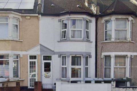 Whitehall Road, Thornton Heath 3 bed terraced house for sale