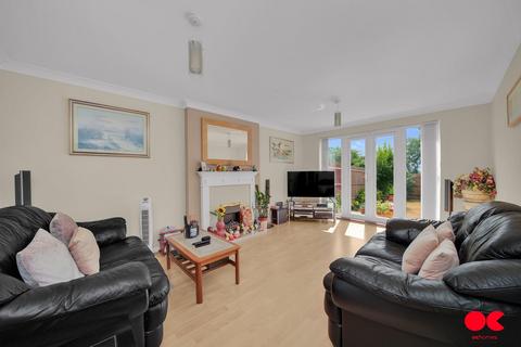 Warren Lane, Chafford Hundred RM16 4 bed detached house for sale