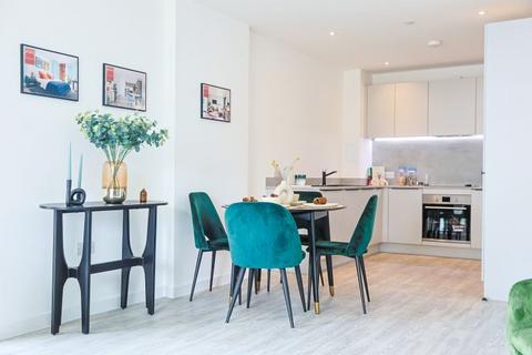 50 London Road, London TW8 2 bed flat for sale