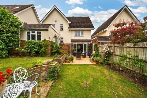 Elham Close, Bromley, BR1 4 bed detached house for sale
