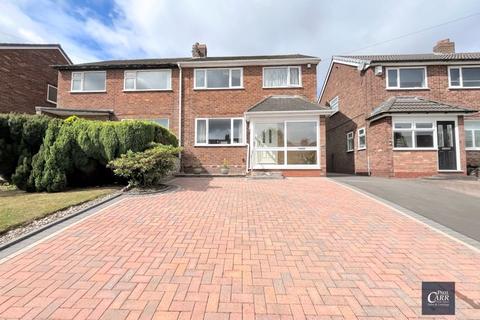 Bankside Crescent, Streetly, Sutton... 3 bed semi