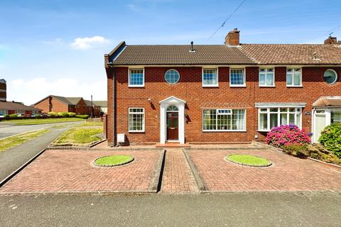 Drake Road, Walsall WS3 3 bed semi