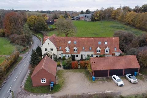 Coppy Meadow, Bury St. Edmunds IP29 4 bed terraced house for sale