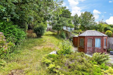 Crescent Drive North, Woodingdean... 4 bed chalet for sale