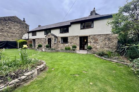 Nettleton Road, Huddersfield, HD5 9SZ 4 bed cottage for sale
