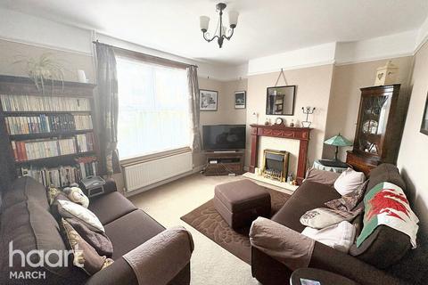 Norwood Road, March 3 bed detached house for sale