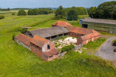 Market Rasen, Lincolnshire 5 bed barn conversion for sale