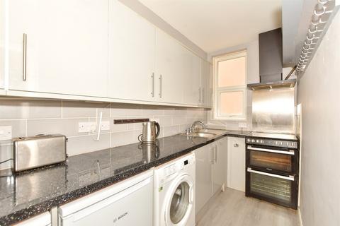 Bouverie Road West, Folkestone, Kent 2 bed ground floor flat for sale