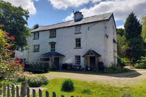 Llangyniew SY21 6 bed cottage for sale