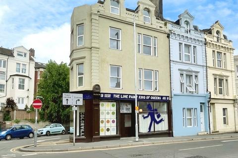 Queens Road, East Sussex TN34 4 bed end of terrace house for sale