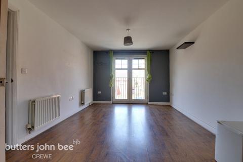 Blount Close, Crewe 2 bed flat for sale