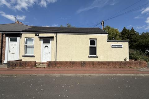 Chester Terrace North, Sunderland SR4 2 bed cottage for sale