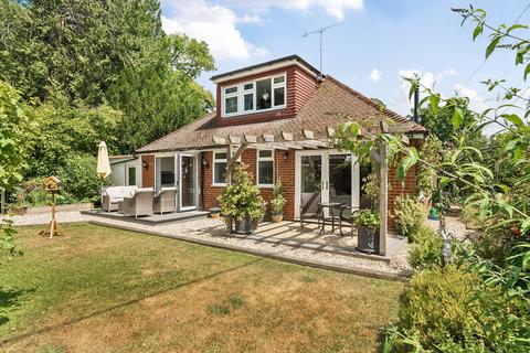 Old Romsey Road, Southampton SO40 3 bed detached house for sale