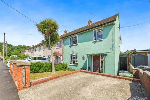 SAVILE CRESCENT, BORDON, HAMPSHIRE, GU35 3 bed semi