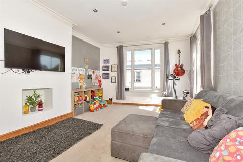 Sandgate High Street, Sandgate... 2 bed maisonette for sale