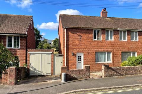 Meadow Way, Exeter EX2 2 bed semi