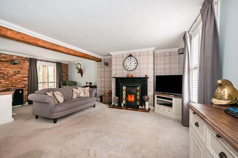 Souttergate, Hull HU12 4 bed terraced house for sale