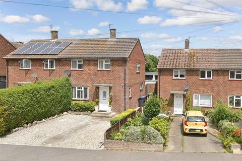 Knight Avenue, Canterbury, Kent 2 bed semi