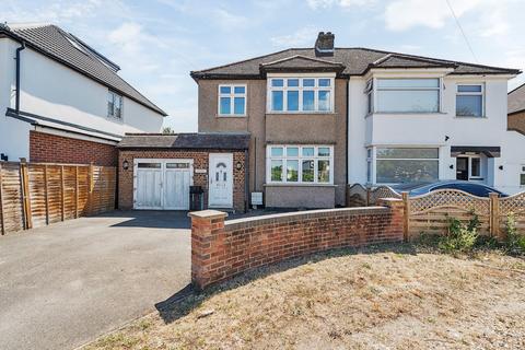 Oxford Road, Gerrards Cross... 3 bed semi