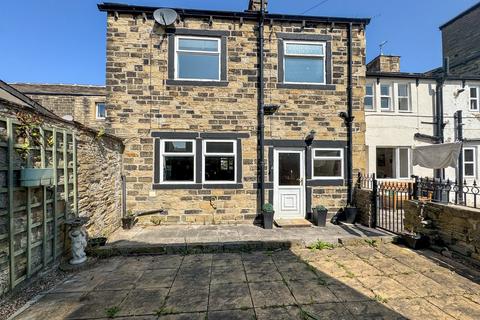 Southgate, Holmfirth HD9 3 bed terraced house for sale