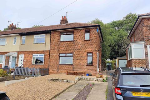 Mayfield Grove, Brighouse HD6 3 bed end of terrace house for sale