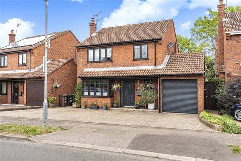 Ashridge Drive, St. Albans AL2 4 bed detached house for sale