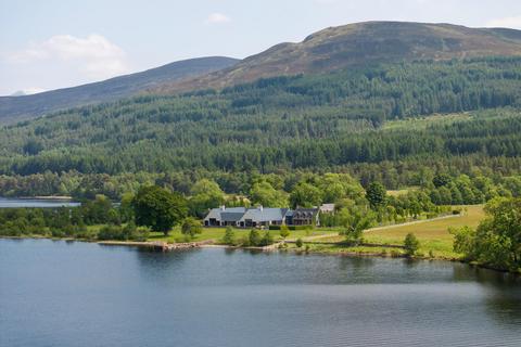Rannoch, Pitlochry, Perthshire, PH17 5 bed detached house for sale