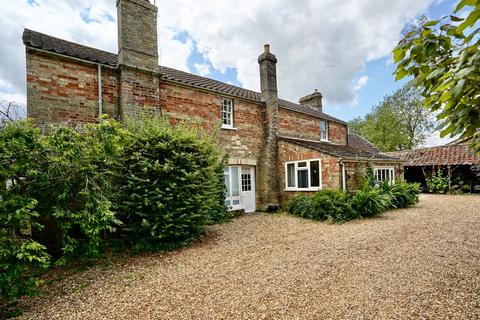 Bridge Street, Wistow, Huntingdon, PE28 4 bed character property for sale