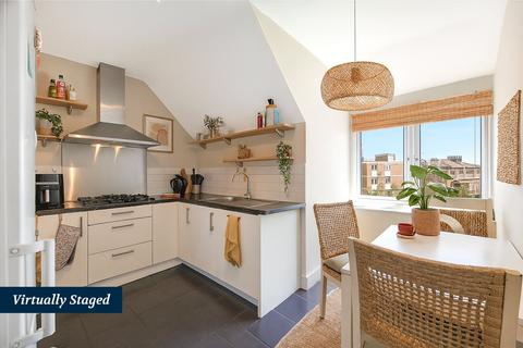 Acol Road, South Hampstead, NW6 2 bed flat for sale