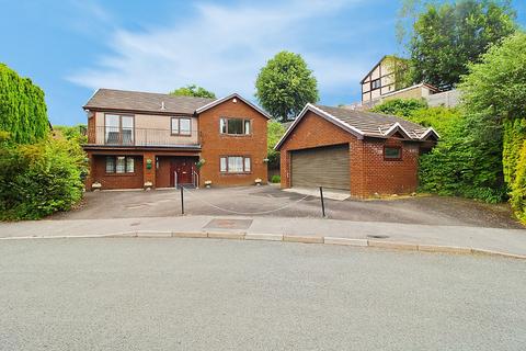 Trelewis, Treharris CF46 4 bed detached house for sale