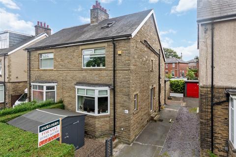 Wrose Road, Bradford BD2 3 bed semi