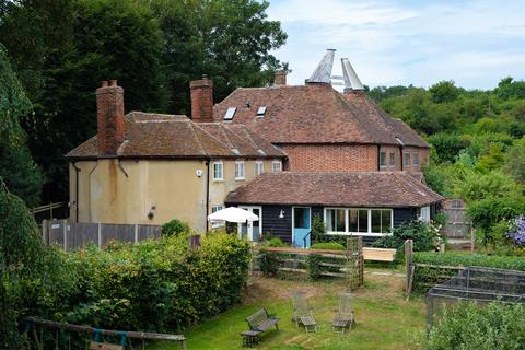 Pett Hill, Bridge 3 bed semi