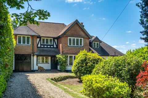 Churt Road, Hindhead, Surrey, GU26 5 bed detached house for sale