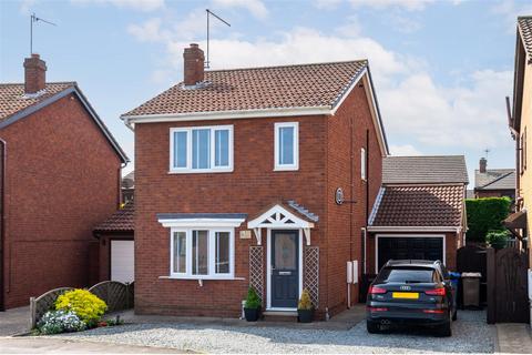 Churchill Rise, Burstwick 3 bed detached house for sale