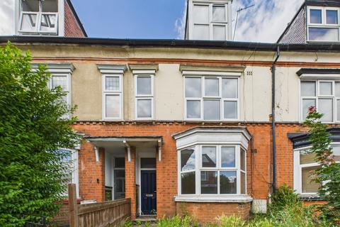 Fosse Road South, Leicester LE3 7 bed house of multiple occupation for sale