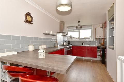 Wellfield, Hartley, Longfield, Kent 3 bed terraced house for sale