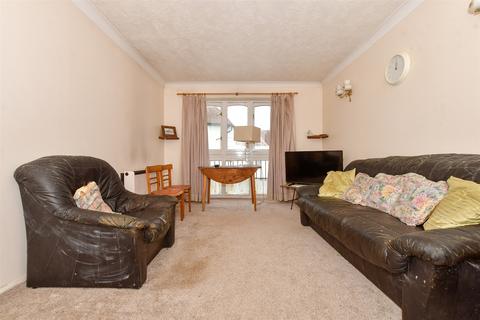 Glendale, Folkestone CT20 1 bed apartment for sale