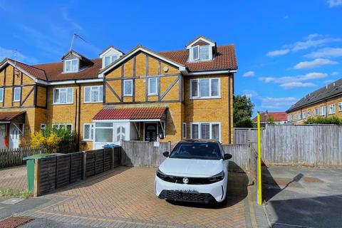 Wilson Avenue, Mitcham CR4 4 bed house for sale