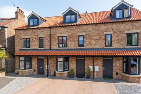 Occaney Close, Boroughbridge 3 bed townhouse for sale