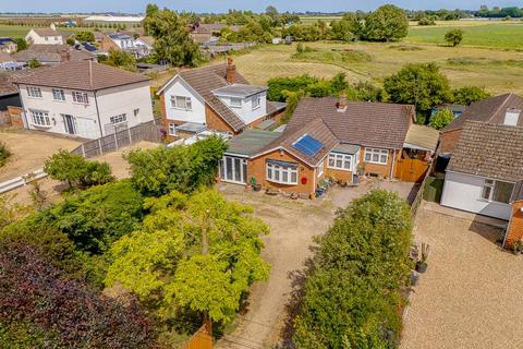 Seas End Road, Moulton Seas End... 3 bed detached bungalow for sale