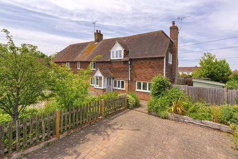 Back Lane, Horsmonden, TN12 4 bed semi