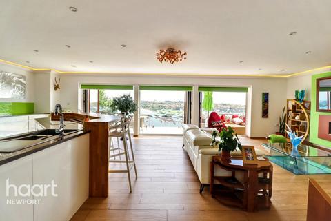 Pollard Close, Newport 4 bed detached house for sale